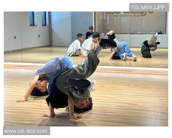 南京街舞队领跑最新街舞状态TOP10引领潮流风尚